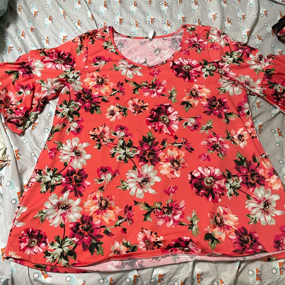 Piphany Top- Large